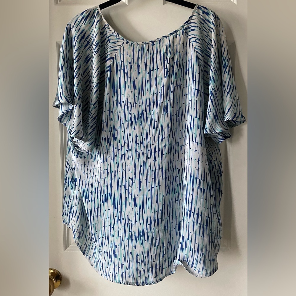 Apt. 9 Light Blue, Navy & Teal Patterned Short Sleeve Blouse - Picture 2 of 3